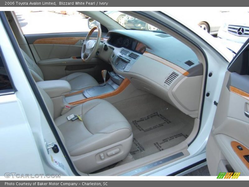  2006 Avalon Limited Ivory Interior