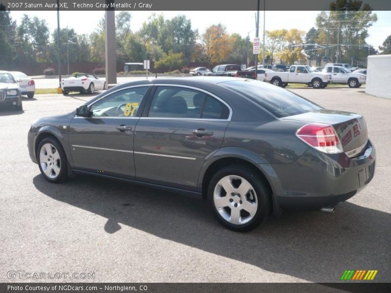 Techno Gray Metallic / Gray 2007 Saturn Aura XE