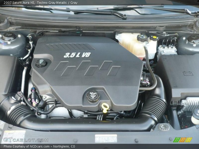 Techno Gray Metallic / Gray 2007 Saturn Aura XE