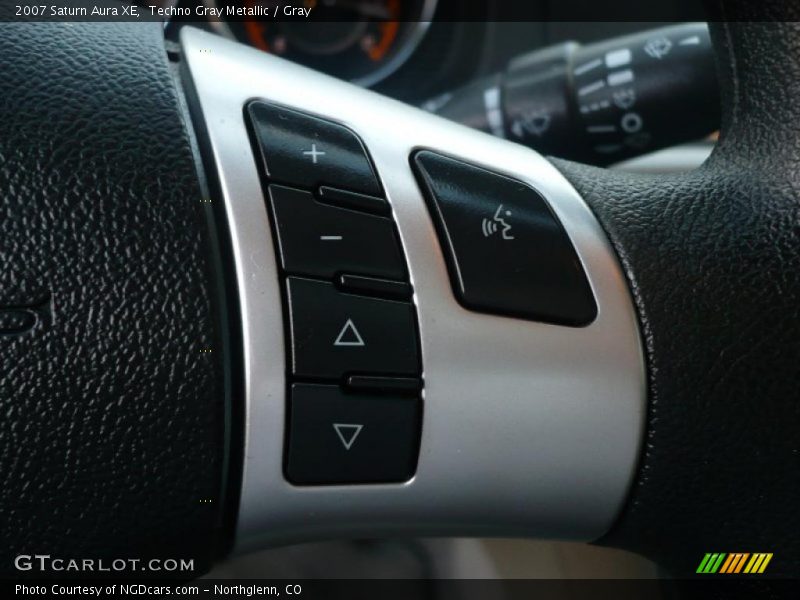 Techno Gray Metallic / Gray 2007 Saturn Aura XE