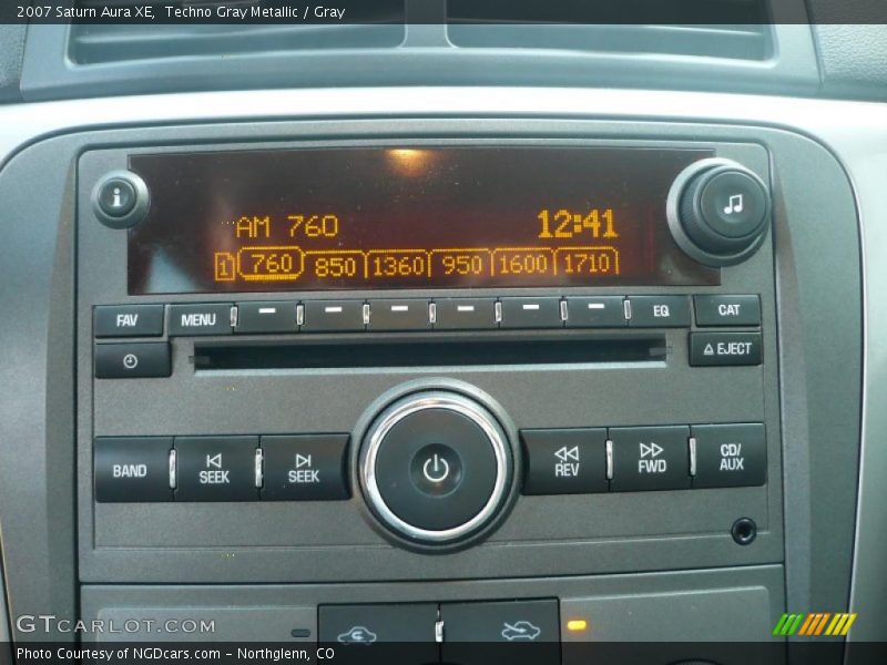Techno Gray Metallic / Gray 2007 Saturn Aura XE