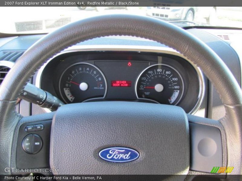 Controls of 2007 Explorer XLT Ironman Edition 4x4