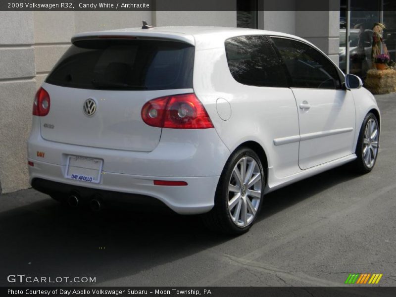 Candy White / Anthracite 2008 Volkswagen R32