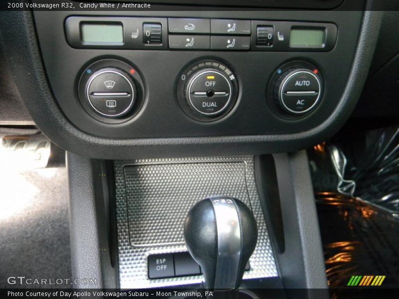 Candy White / Anthracite 2008 Volkswagen R32