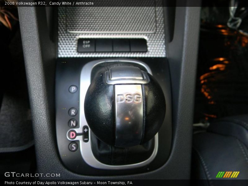 Candy White / Anthracite 2008 Volkswagen R32