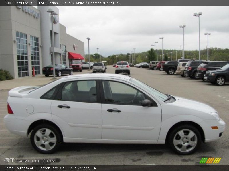 Cloud 9 White / Charcoal/Light Flint 2007 Ford Focus ZX4 SES Sedan