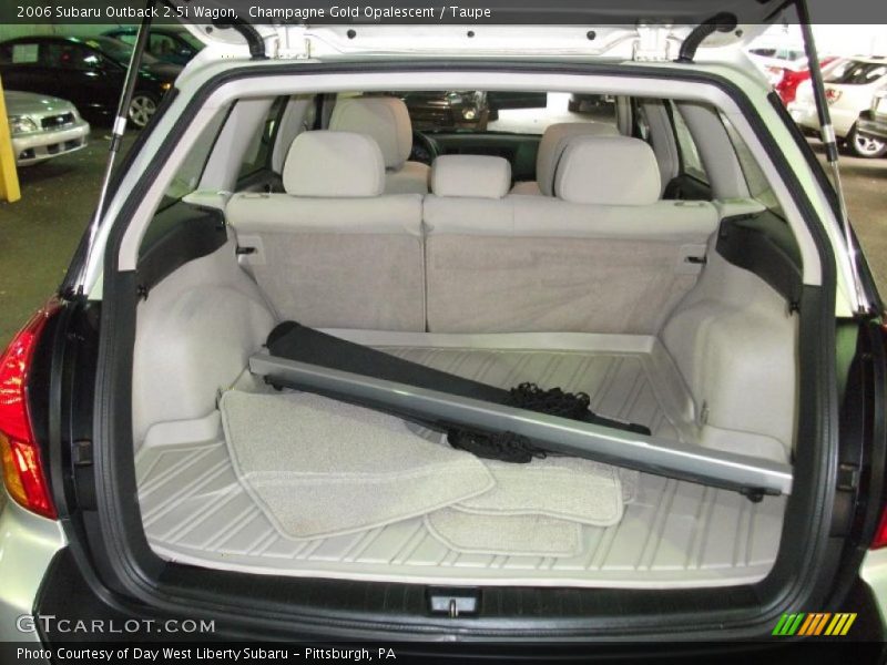 Champagne Gold Opalescent / Taupe 2006 Subaru Outback 2.5i Wagon