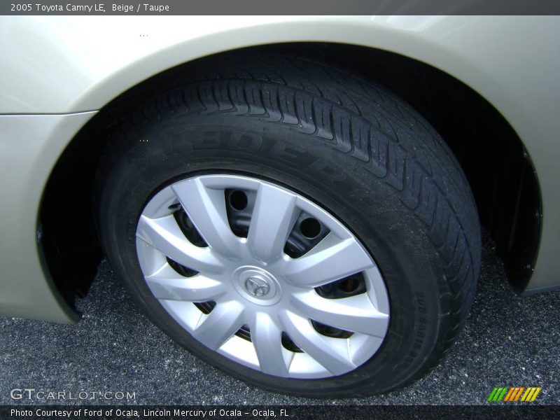 Beige / Taupe 2005 Toyota Camry LE