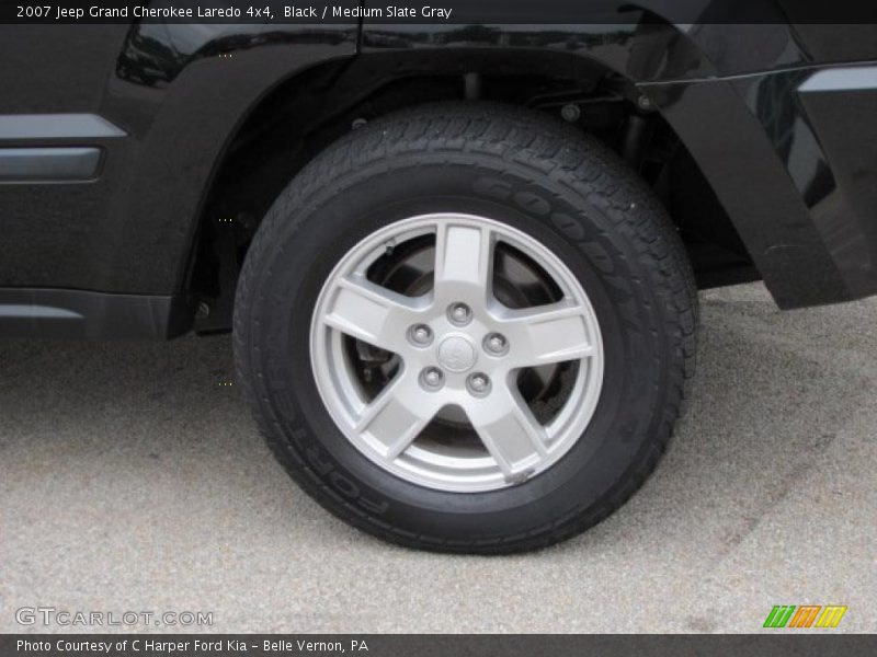 Black / Medium Slate Gray 2007 Jeep Grand Cherokee Laredo 4x4