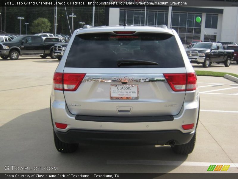 Bright Silver Metallic / Dark Graystone/Medium Graystone 2011 Jeep Grand Cherokee Laredo X Package