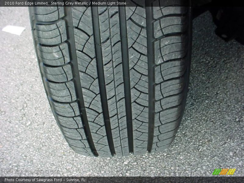 Sterling Grey Metallic / Medium Light Stone 2010 Ford Edge Limited