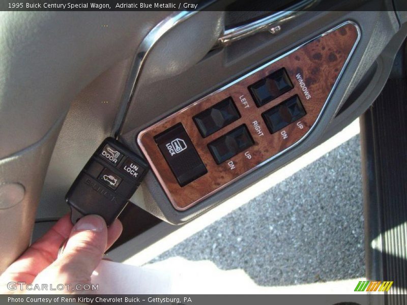 Controls of 1995 Century Special Wagon