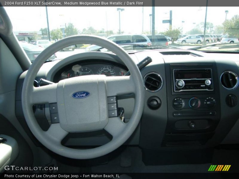 Medium Wedgewood Blue Metallic / Dark Flint 2004 Ford F150 XLT SuperCrew
