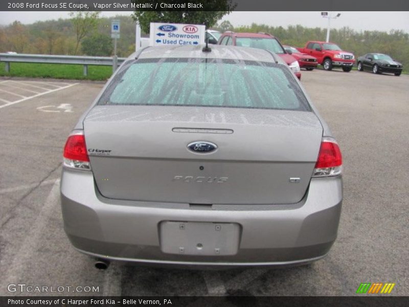 Vapor Silver Metallic / Charcoal Black 2008 Ford Focus SE Coupe