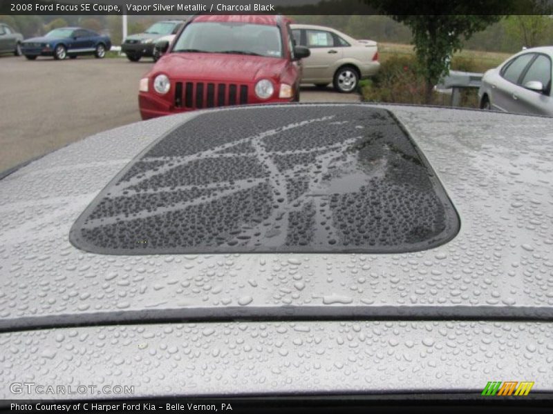 Sunroof of 2008 Focus SE Coupe