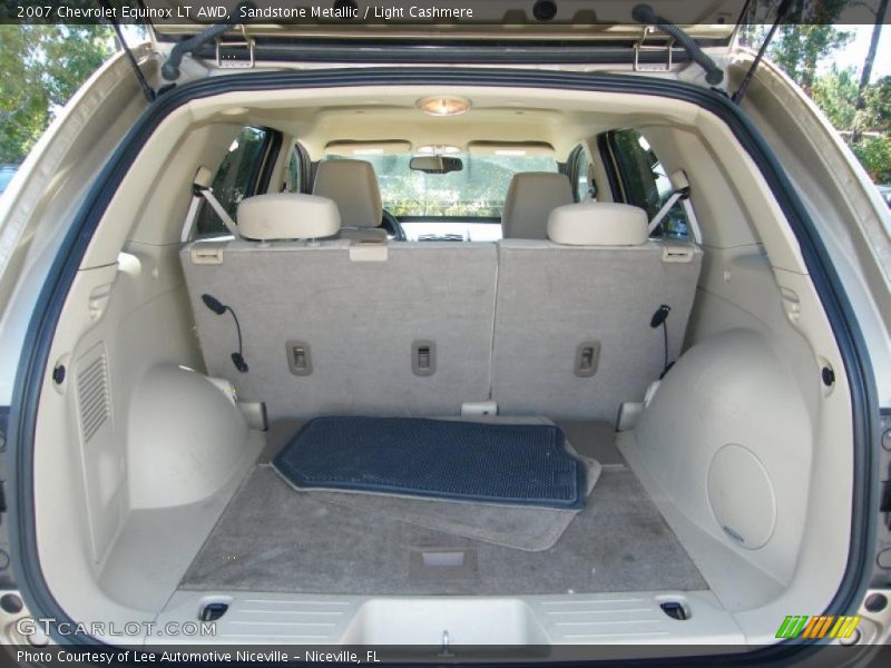  2007 Equinox LT AWD Trunk