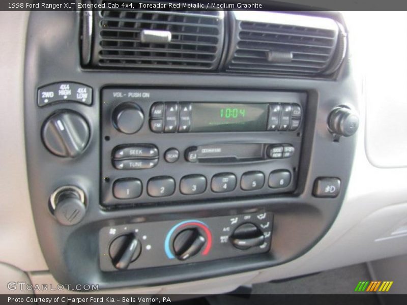 Controls of 1998 Ranger XLT Extended Cab 4x4