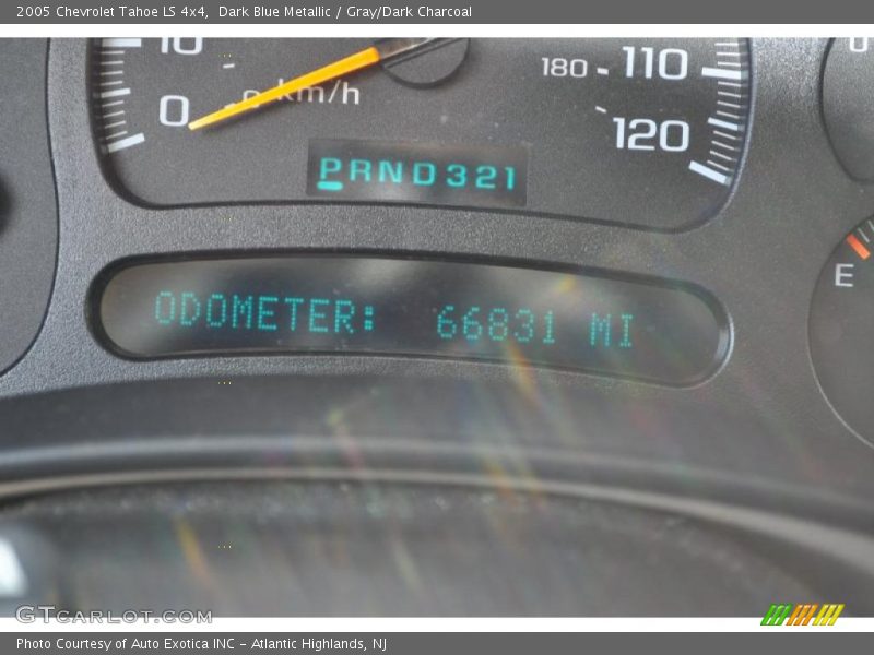 Dark Blue Metallic / Gray/Dark Charcoal 2005 Chevrolet Tahoe LS 4x4