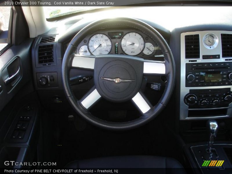 Cool Vanilla White / Dark Slate Gray 2010 Chrysler 300 Touring