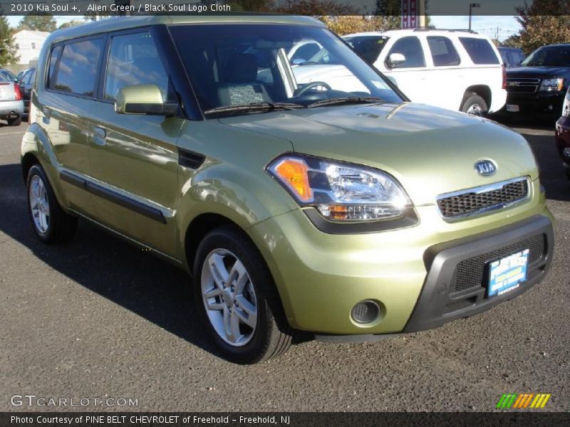 Alien Green / Black Soul Logo Cloth 2010 Kia Soul +