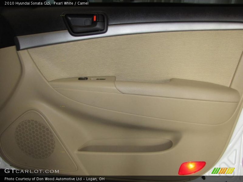 Pearl White / Camel 2010 Hyundai Sonata GLS