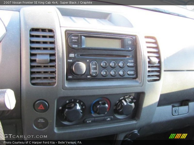Controls of 2007 Frontier SE King Cab 4x4