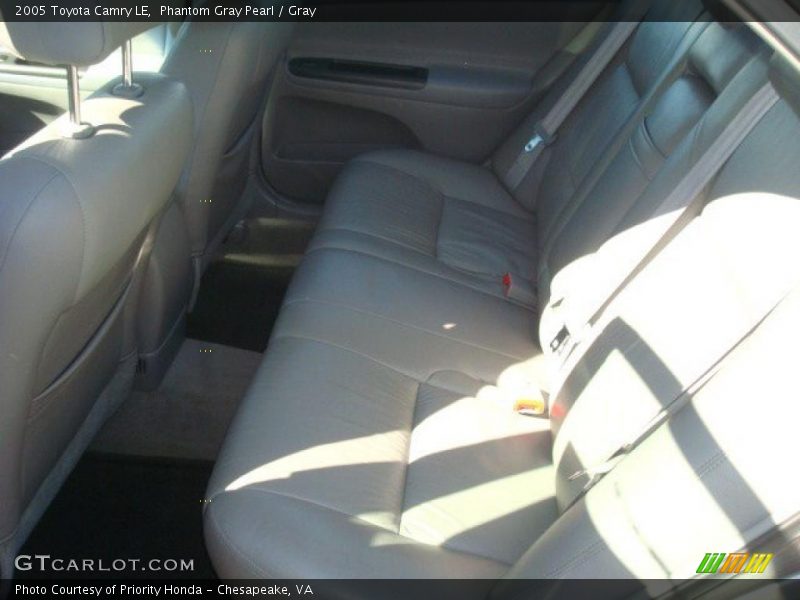 Phantom Gray Pearl / Gray 2005 Toyota Camry LE