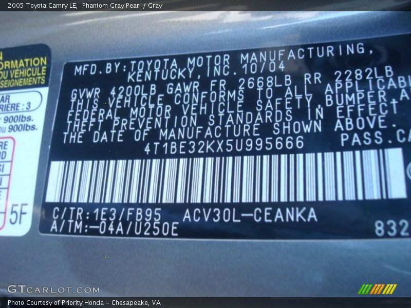 Phantom Gray Pearl / Gray 2005 Toyota Camry LE
