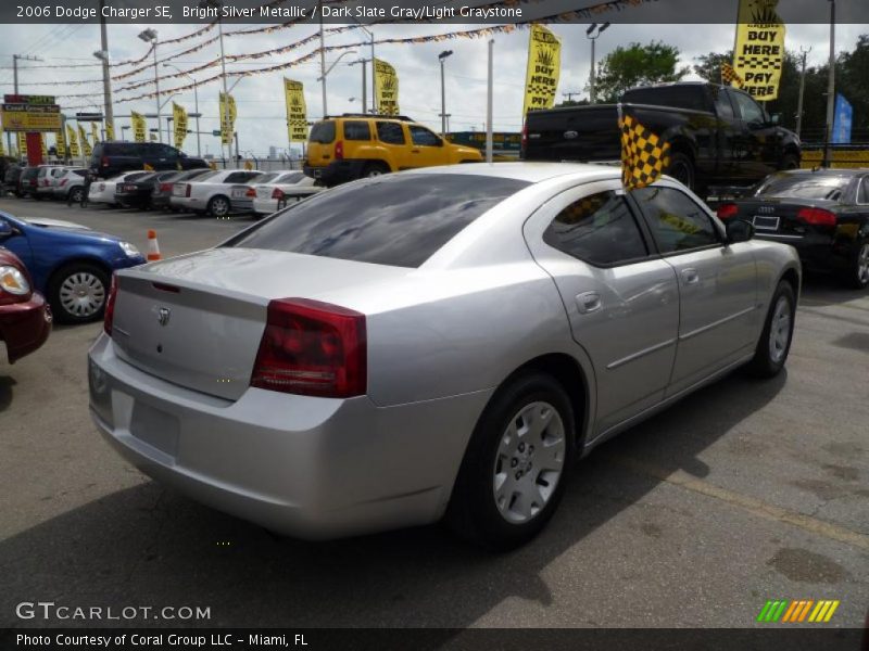 Bright Silver Metallic / Dark Slate Gray/Light Graystone 2006 Dodge Charger SE