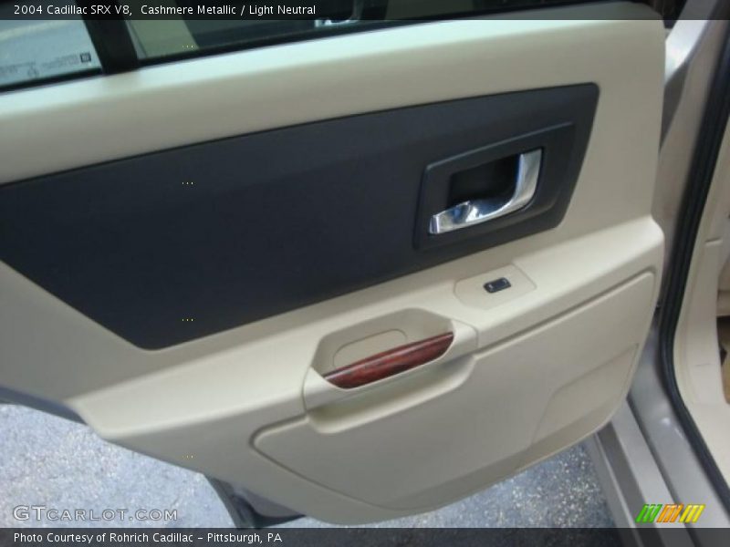 Cashmere Metallic / Light Neutral 2004 Cadillac SRX V8