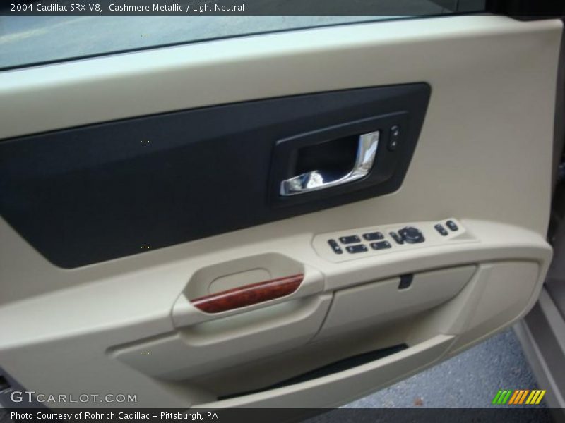 Cashmere Metallic / Light Neutral 2004 Cadillac SRX V8