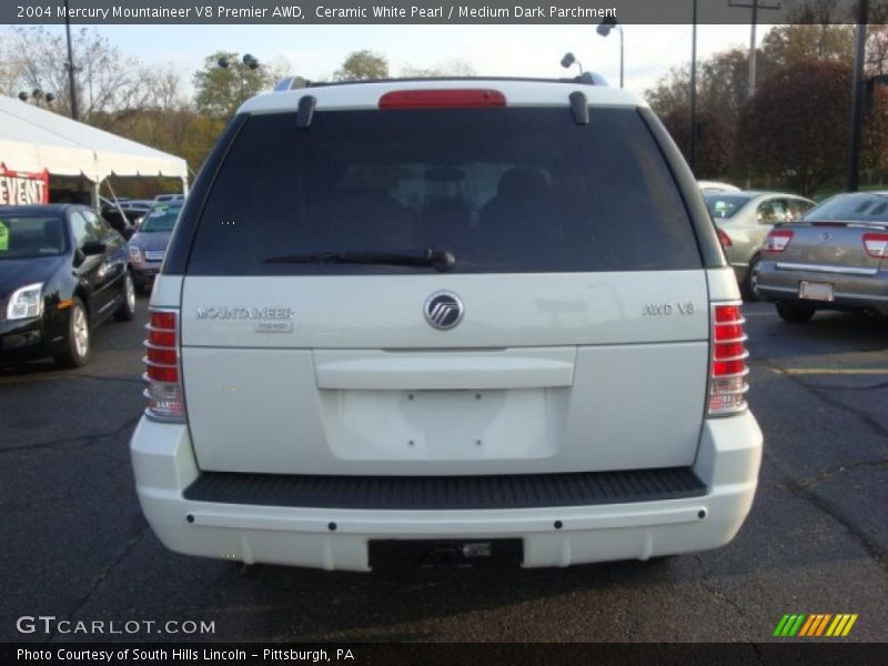 Ceramic White Pearl / Medium Dark Parchment 2004 Mercury Mountaineer V8 Premier AWD