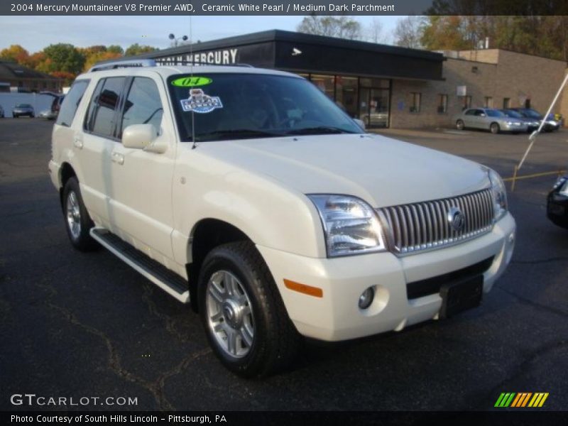 Ceramic White Pearl / Medium Dark Parchment 2004 Mercury Mountaineer V8 Premier AWD