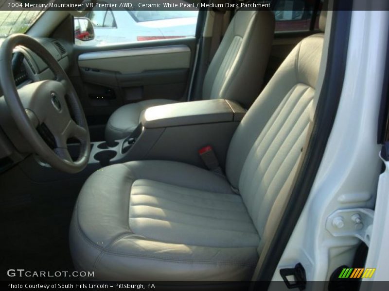 Ceramic White Pearl / Medium Dark Parchment 2004 Mercury Mountaineer V8 Premier AWD