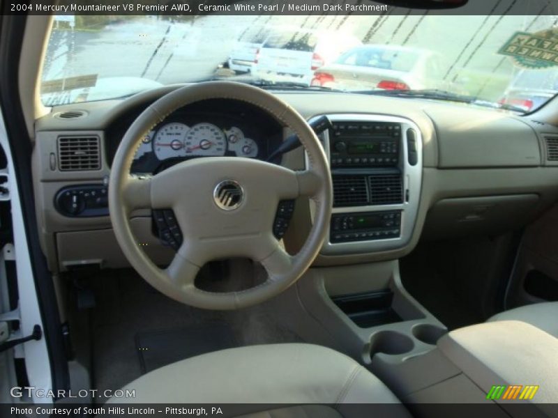 Ceramic White Pearl / Medium Dark Parchment 2004 Mercury Mountaineer V8 Premier AWD