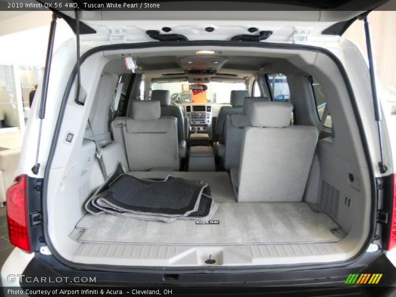  2010 QX 56 4WD Trunk