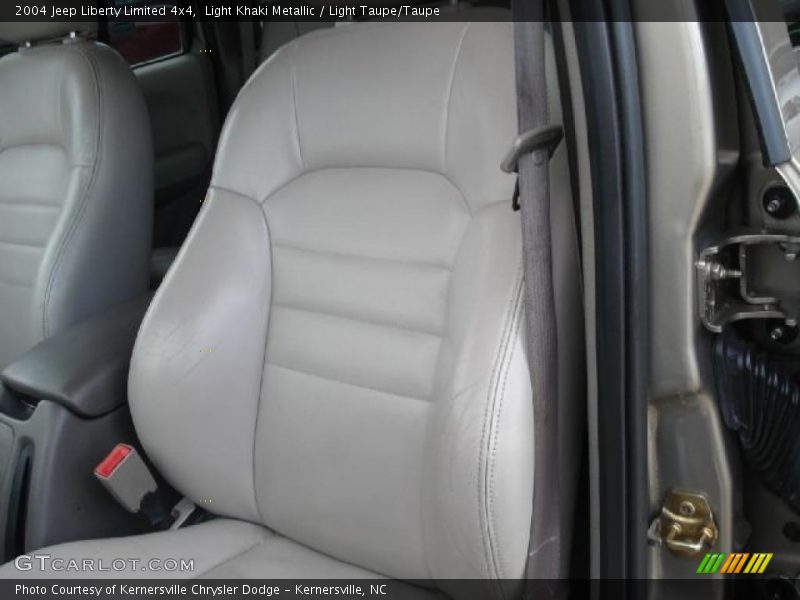 Light Khaki Metallic / Light Taupe/Taupe 2004 Jeep Liberty Limited 4x4