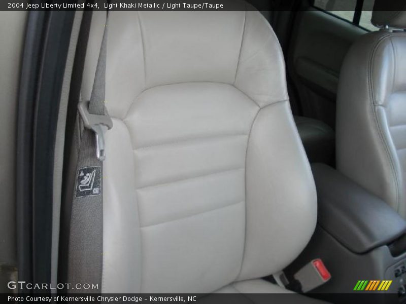 Light Khaki Metallic / Light Taupe/Taupe 2004 Jeep Liberty Limited 4x4