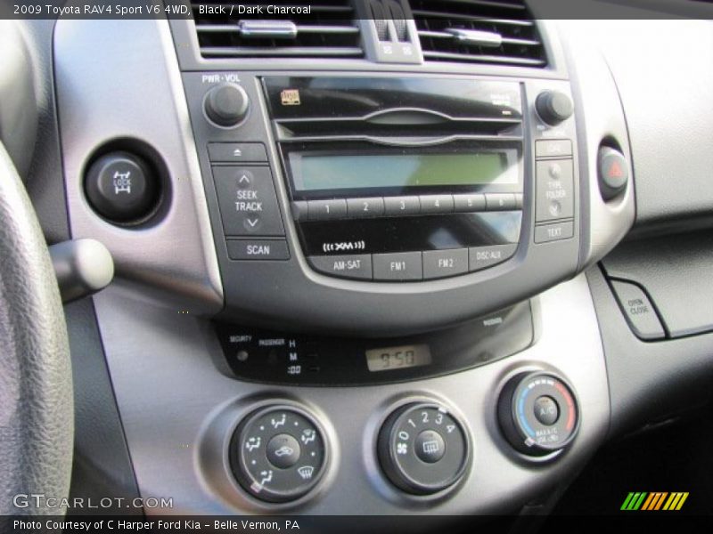Controls of 2009 RAV4 Sport V6 4WD