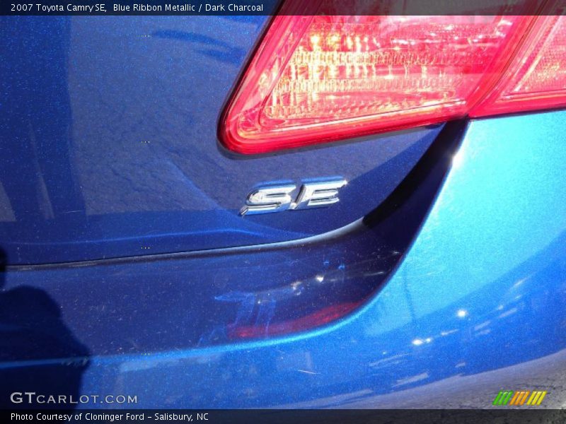 Blue Ribbon Metallic / Dark Charcoal 2007 Toyota Camry SE