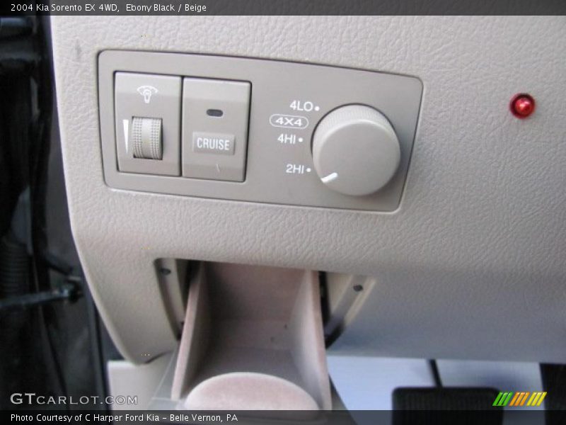 Ebony Black / Beige 2004 Kia Sorento EX 4WD