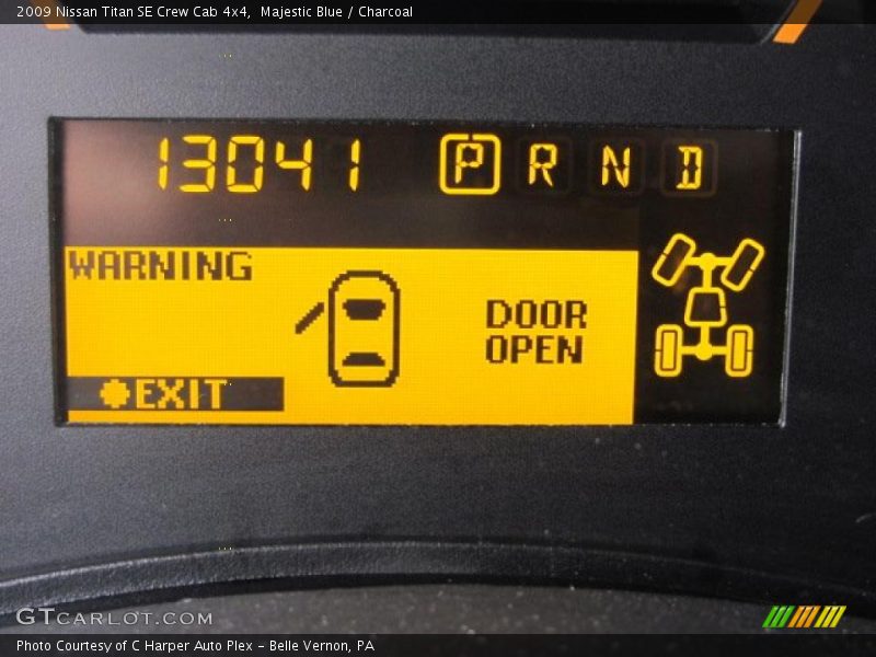 Majestic Blue / Charcoal 2009 Nissan Titan SE Crew Cab 4x4