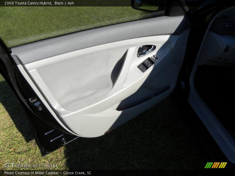 Black / Ash 2009 Toyota Camry Hybrid