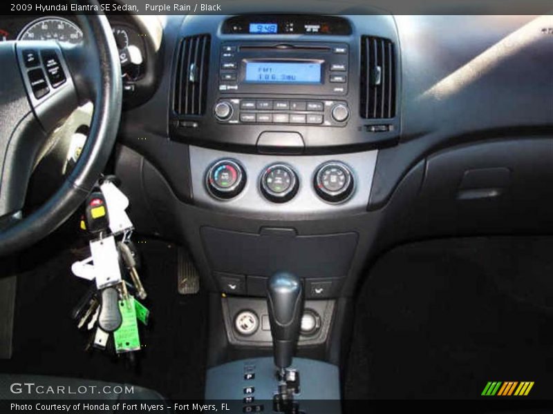Purple Rain / Black 2009 Hyundai Elantra SE Sedan