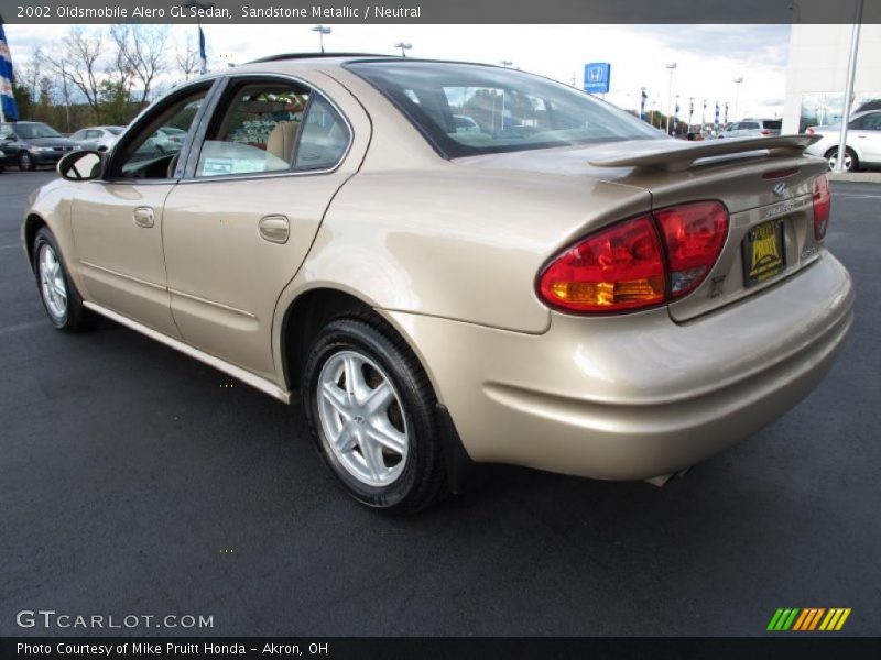 Sandstone Metallic / Neutral 2002 Oldsmobile Alero GL Sedan