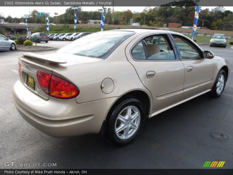 Sandstone Metallic / Neutral 2002 Oldsmobile Alero GL Sedan
