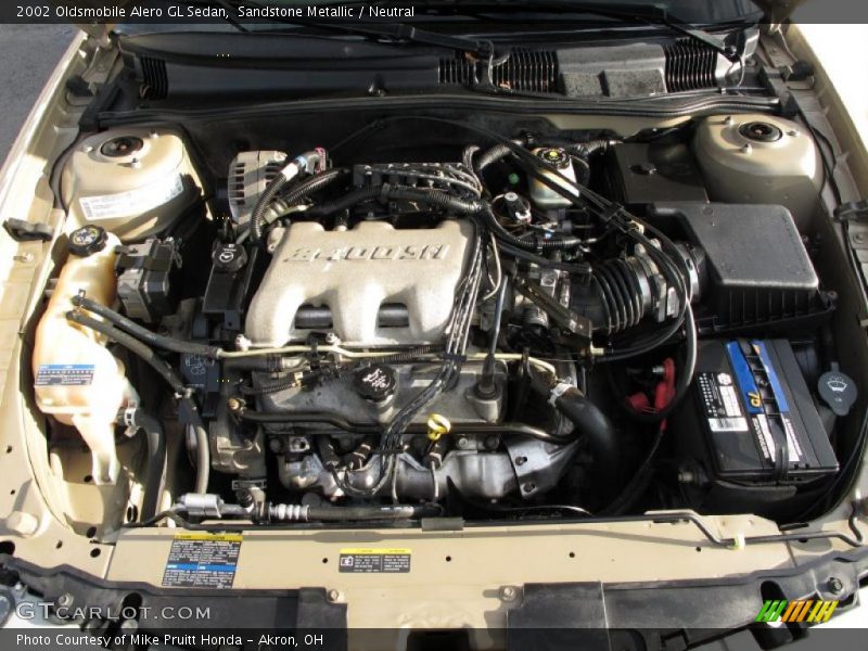 Sandstone Metallic / Neutral 2002 Oldsmobile Alero GL Sedan