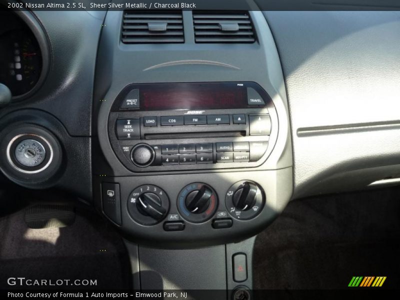 Sheer Silver Metallic / Charcoal Black 2002 Nissan Altima 2.5 SL