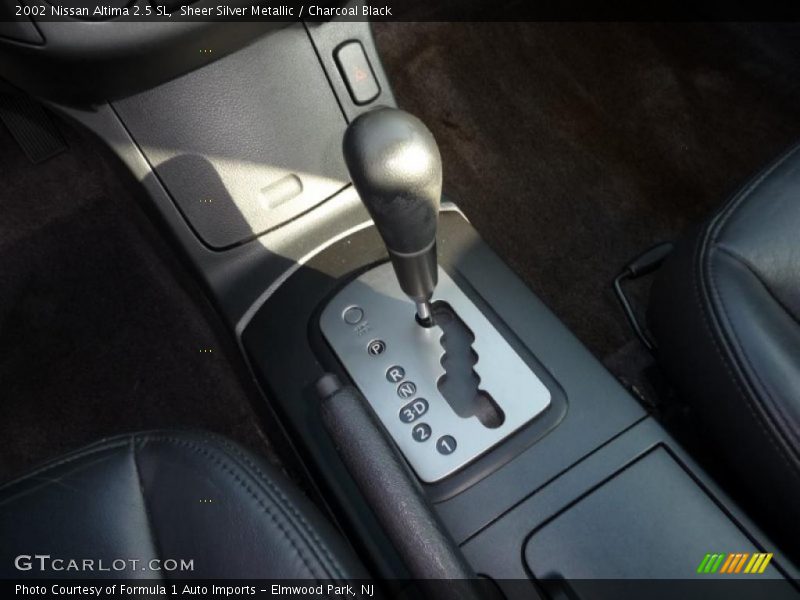 Sheer Silver Metallic / Charcoal Black 2002 Nissan Altima 2.5 SL
