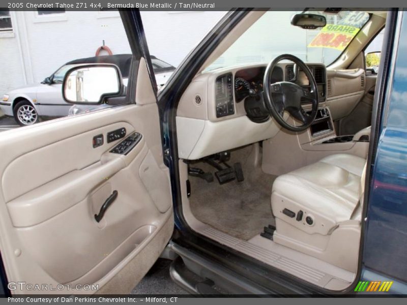 Bermuda Blue Metallic / Tan/Neutral 2005 Chevrolet Tahoe Z71 4x4